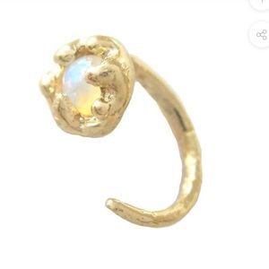 MISA JEWELRY MINI FIRE CORAL HUGGIE 14K GOLD + OPAL SINGLE